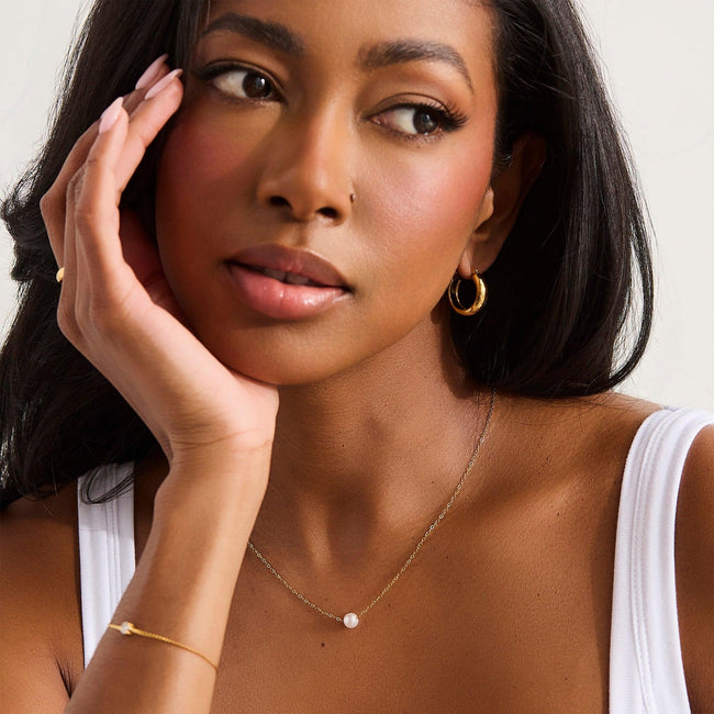 Single Pearl Drop Necklace Main Image