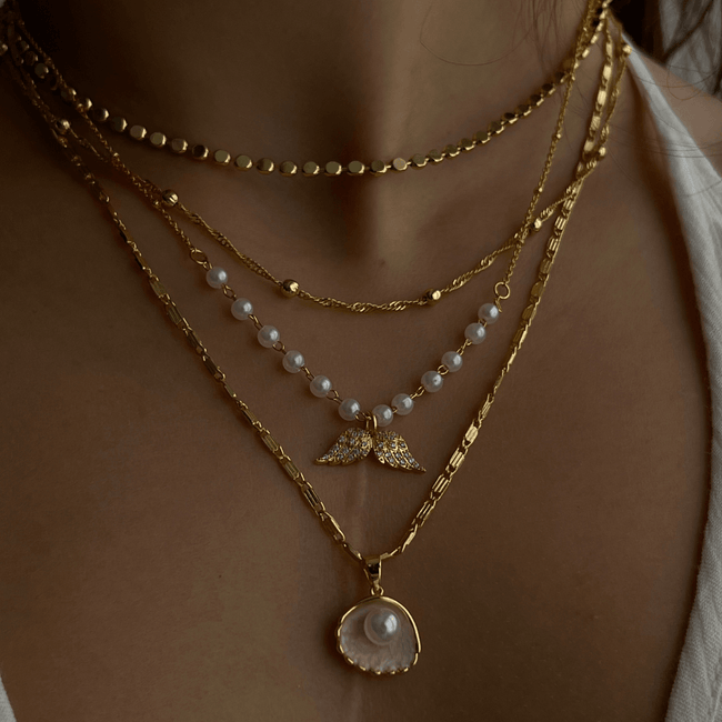 Angel Kiss Necklace Main Image