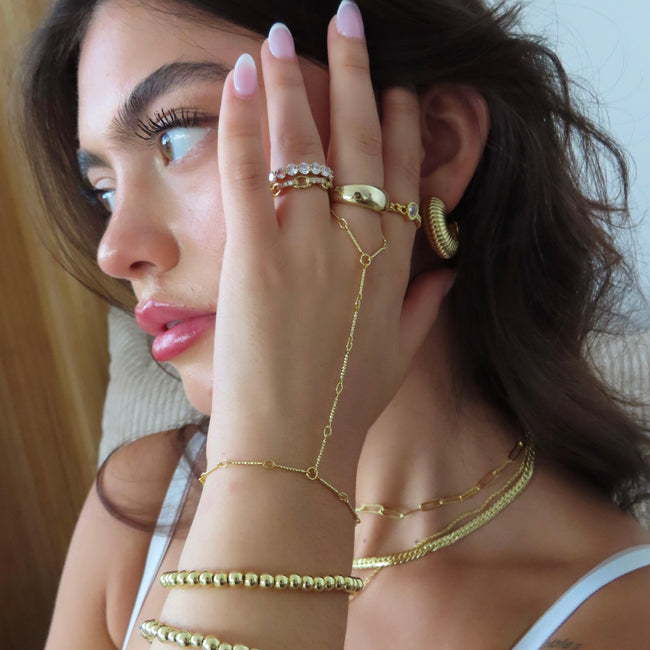 Bar Hand Chain Hover Image