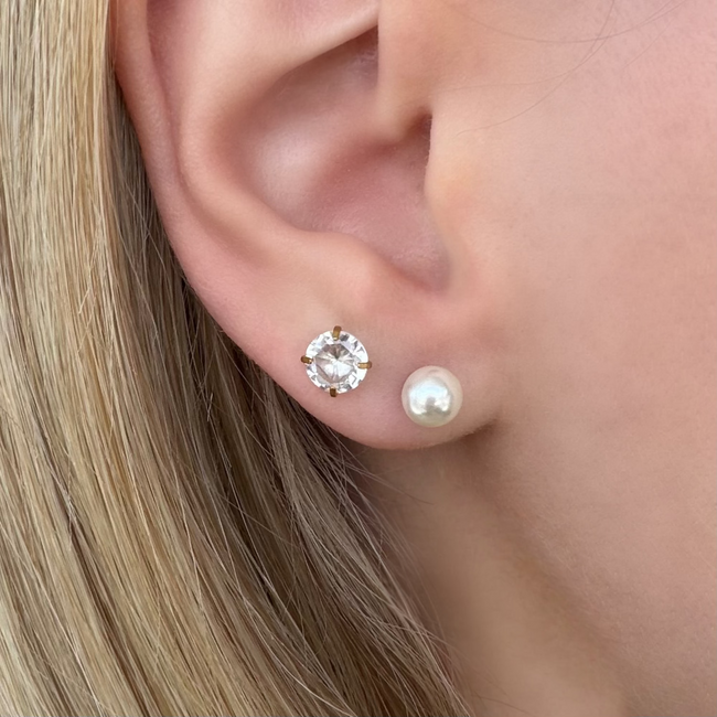 Timeless Babe Flat Back 2 Piece Earring Set Gold Hover Image