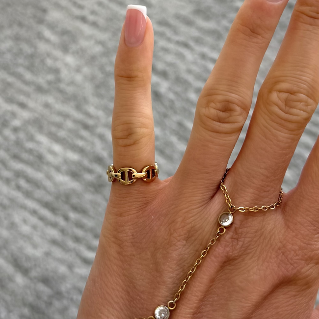 Dolce Ring Pinky Ring Hover Image