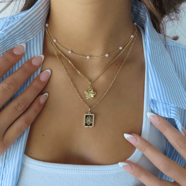 Glow Up Bundle : 3 Piece Necklace Bundle Hover Image
