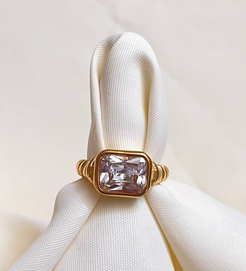 Audrey Ring | Crystal