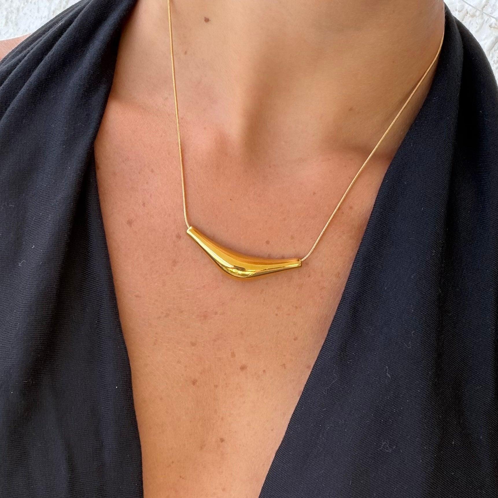 Izzy Necklace