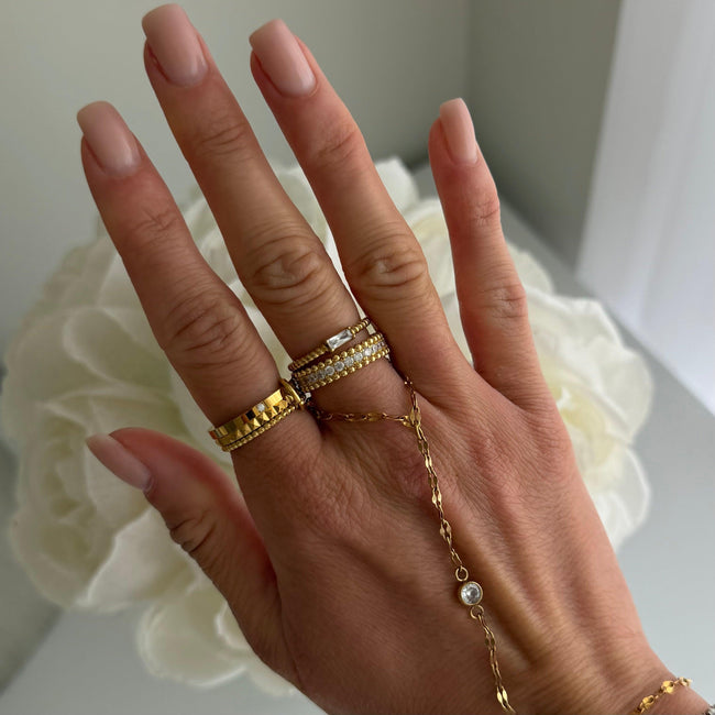 She's a Diva Stacked Ring Main Image