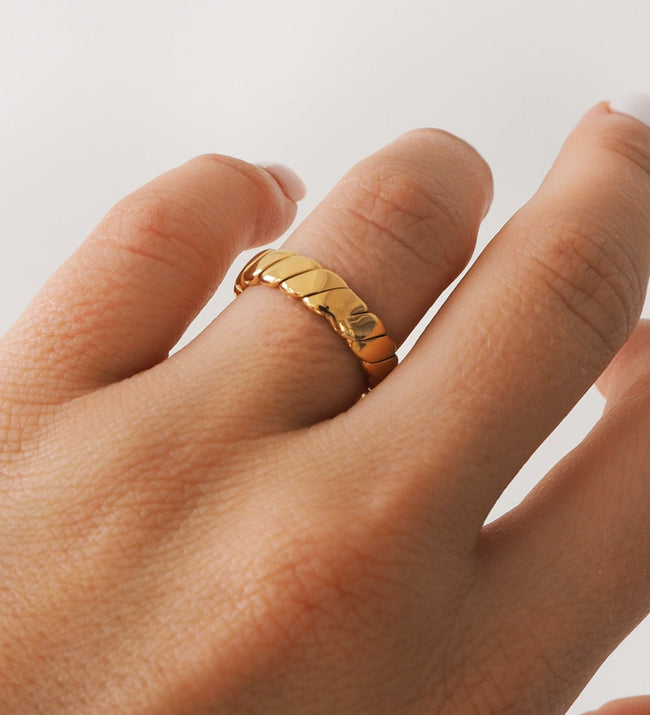 Claire Ring Hover Image