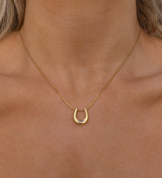 Kelsey Necklace Hover Image