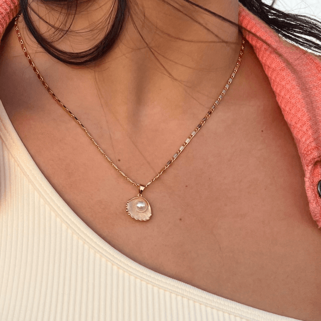 Meribella Necklace Main Image