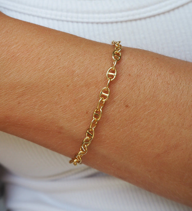 Nora Bracelet Hover Image