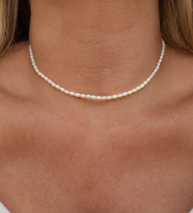 Sloane Choker Hover Image