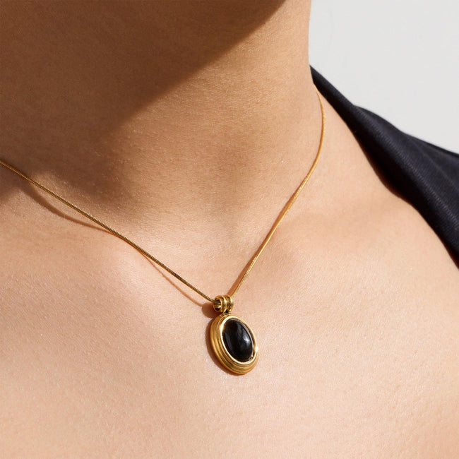 Timeless Necklace Main Image