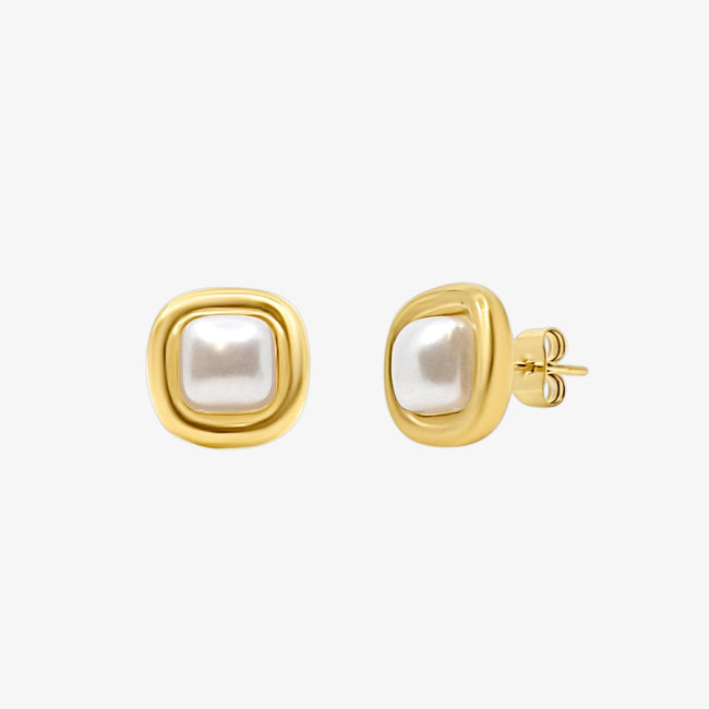 Daisy Dreams Pearl Earrings Main Image