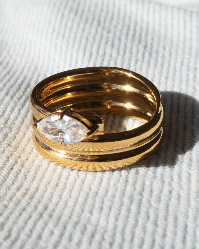 Milena Ring Main Image