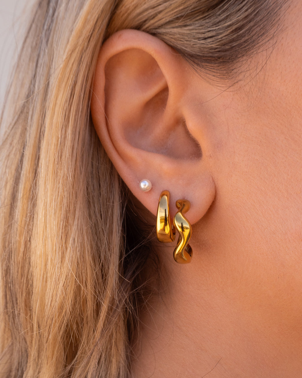 Raelyn Studs | Gold