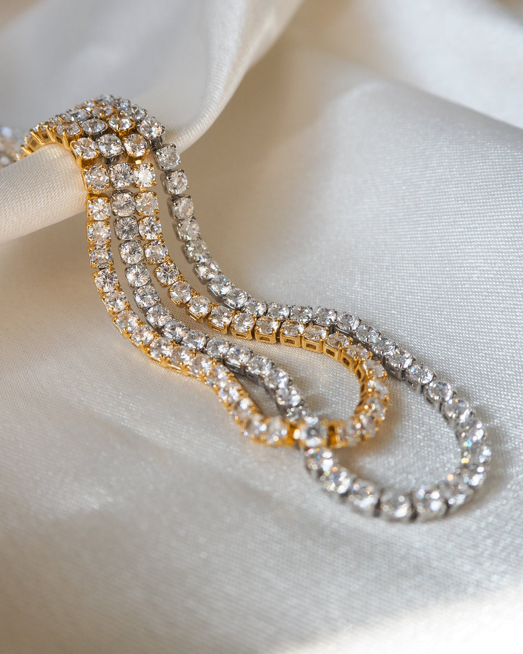 Vivian Bracelet | Gold