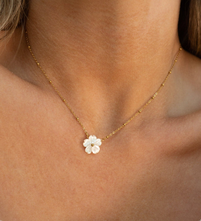 Callie Necklace Hover Image