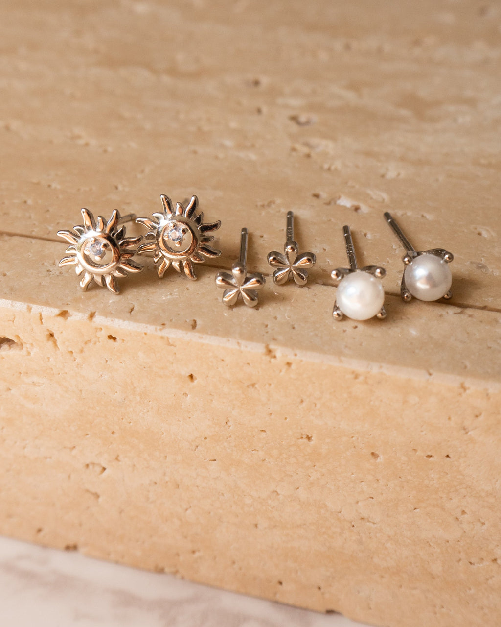 Pearl Studs | Silver
