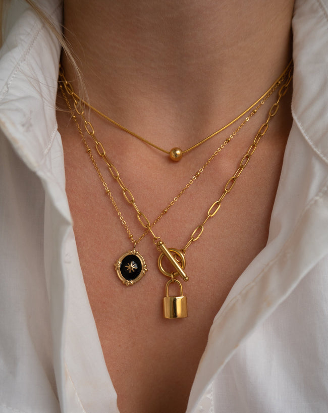 Maelle Necklace Main Image