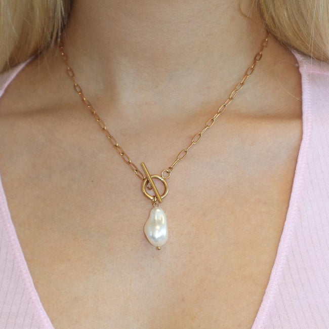 Saint Lucia Necklace Main Image