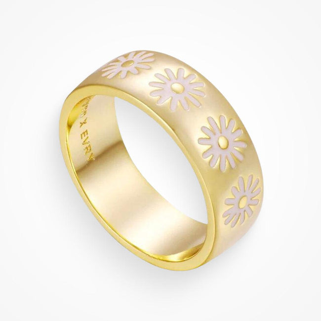 Miss Daisy Ring Hover Image