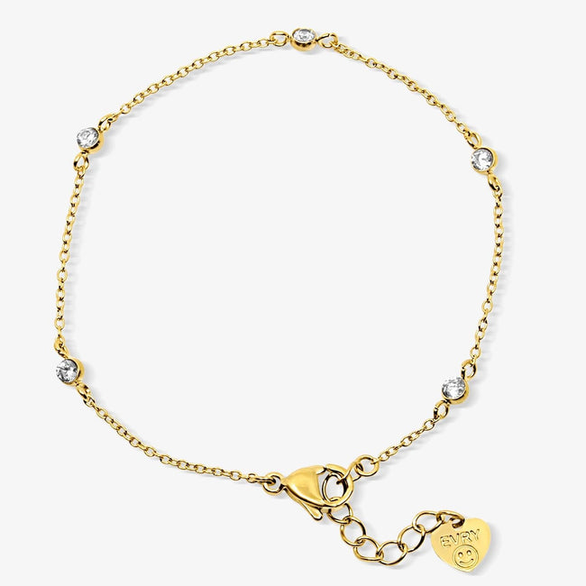 Nora Bracelet Hover Image
