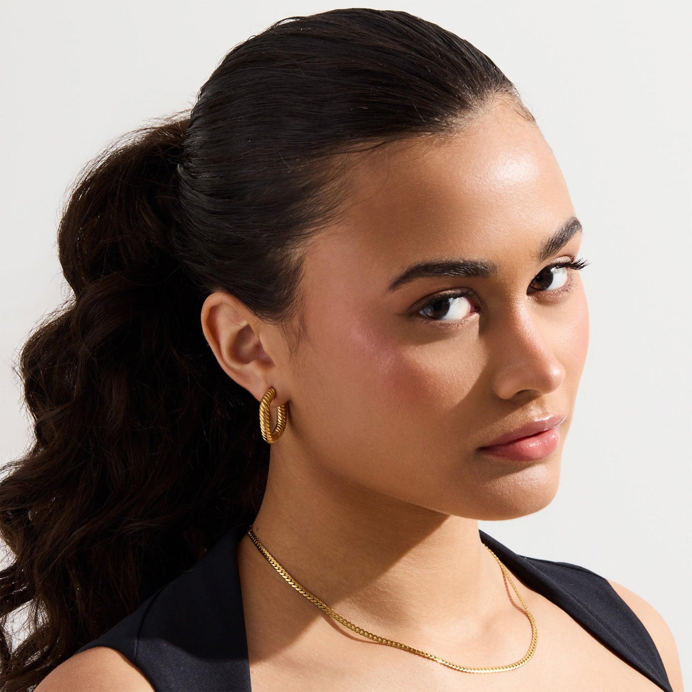 Purity Necklace