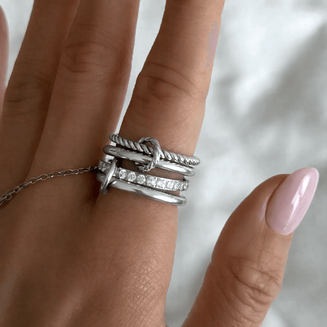 Maxi Ring Main Image