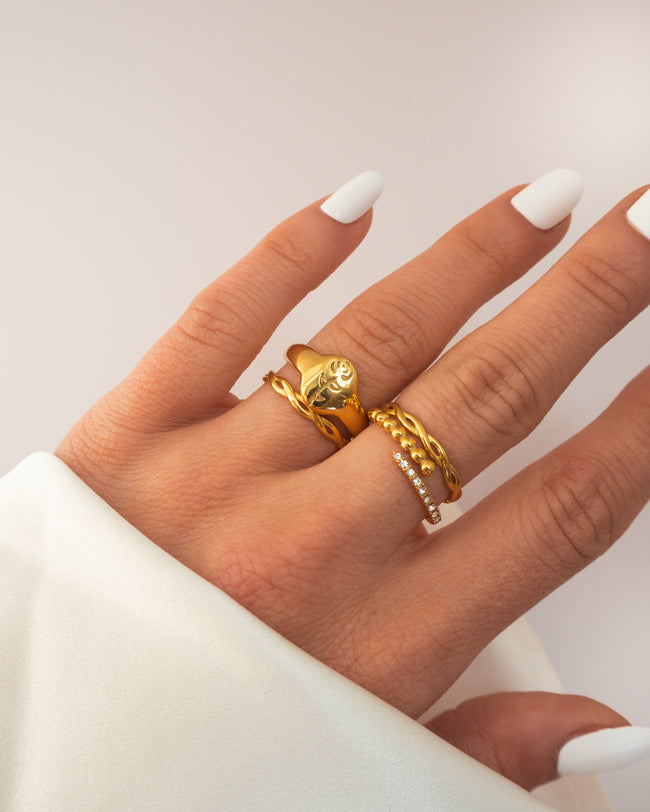 Sadie Ring Main Image